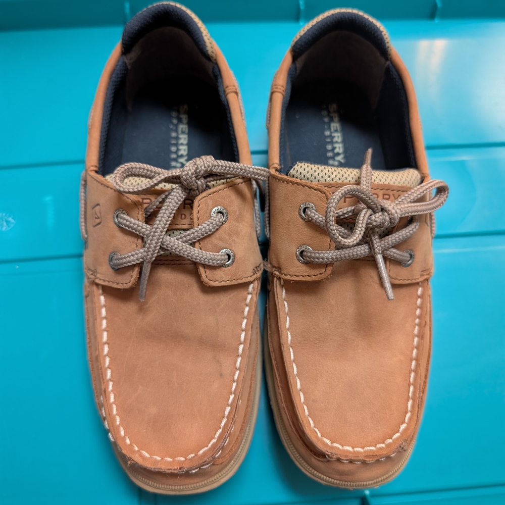 Sperry Tan Boat Shoes with Moccasin Stitching and Slip-On Design